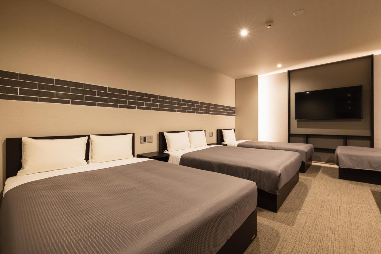 Grand Base Hakata Naraya Hotell Fukuoka  Exteriör bild