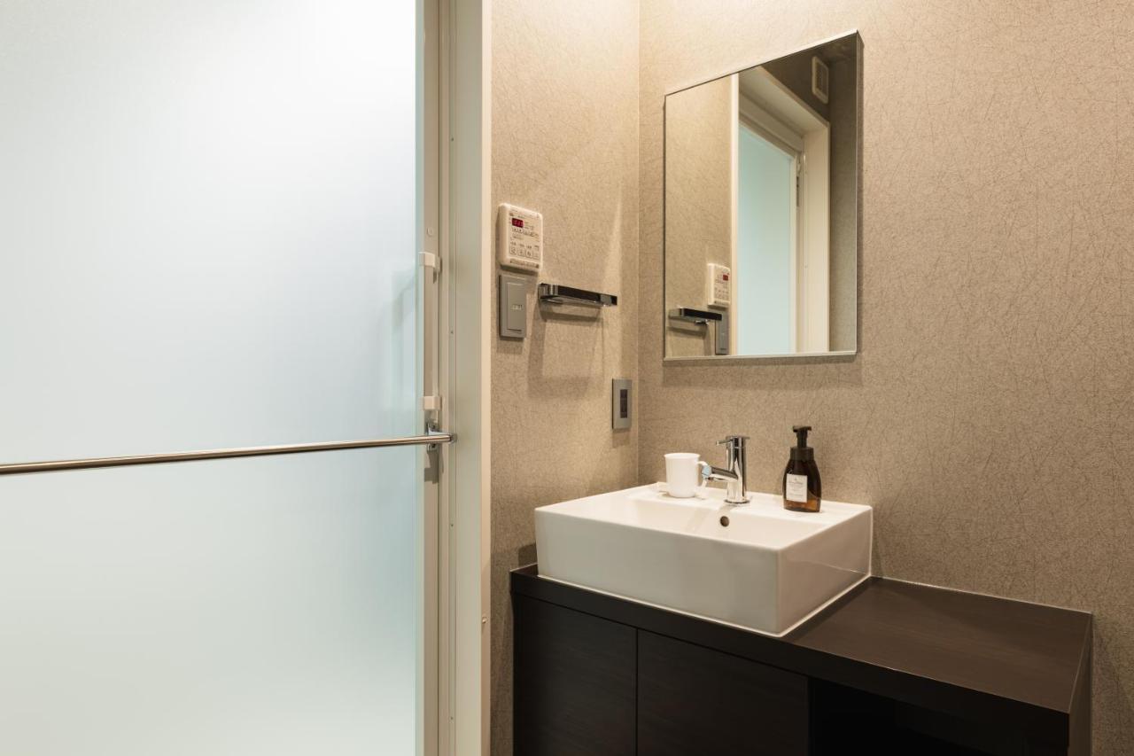 Grand Base Hakata Naraya Hotell Fukuoka  Exteriör bild