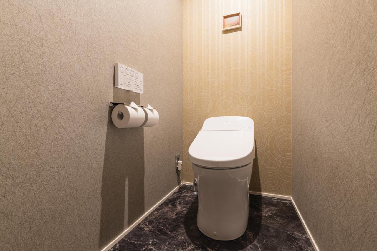 Grand Base Hakata Naraya Hotell Fukuoka  Exteriör bild